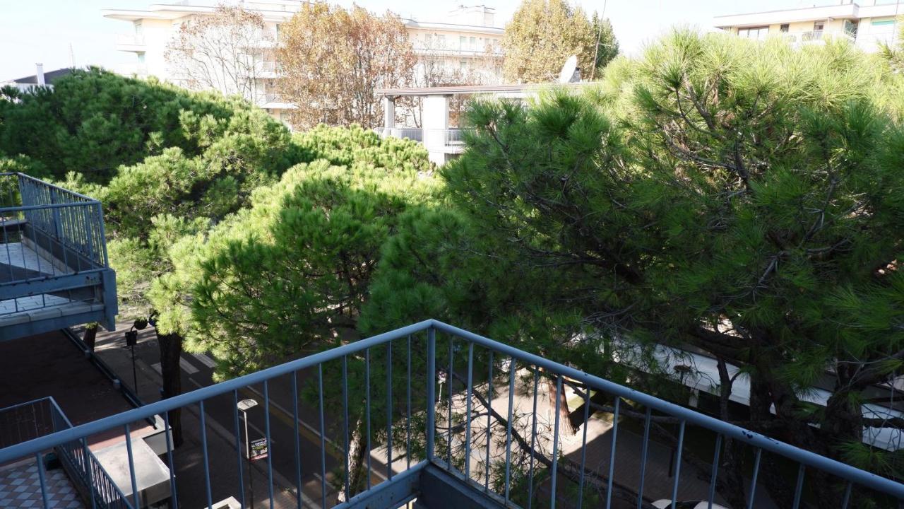 Appartamento Mazzini Jesolo Esterno foto